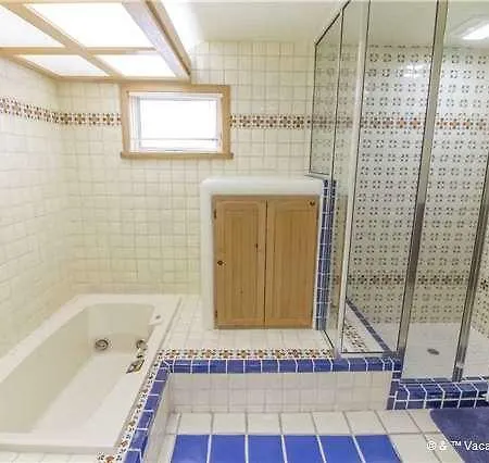 Holiday home Camino Chaco In 1200 East Three-bedroom Holiday *